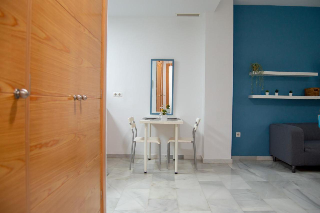 Novam Apartament Málaga Exterior foto