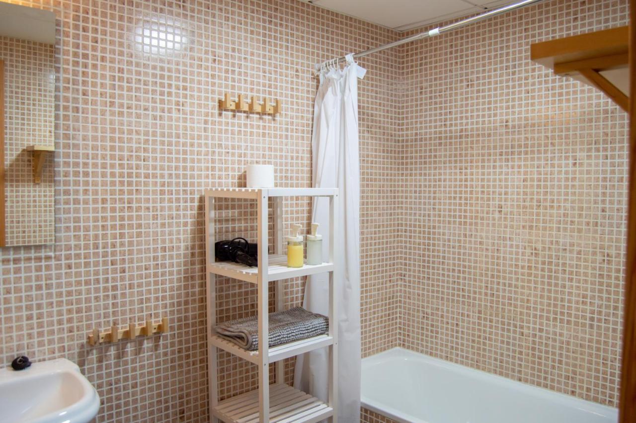 Novam Apartament Málaga Exterior foto